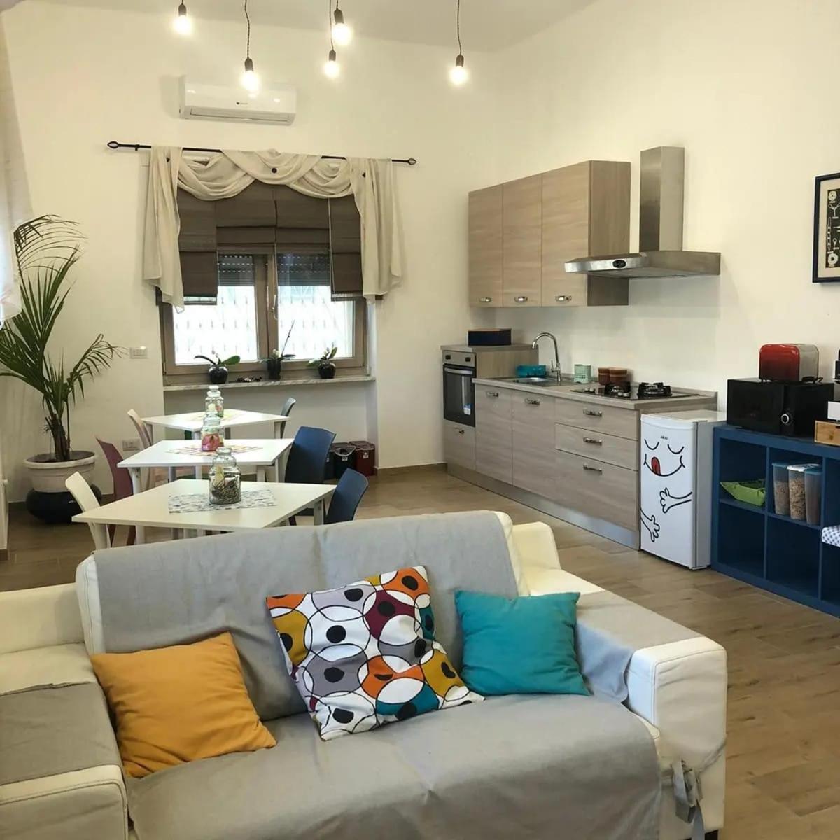 Coco & Lisbeth Bed And Breakfast Brindisi Exterior foto